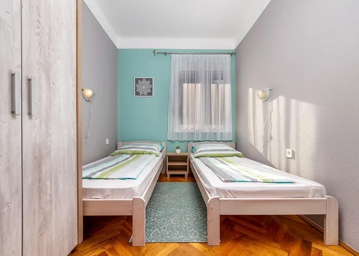 בית נופש Silver Pinea By Interhome *